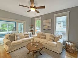 Seaglass Village 139 - Driftwood Cottage: Bright & Breezy Seaglass Retreat