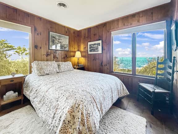 Seacoast Sanctuary - Warm and inviting cottage with uninterrupted oceanfront