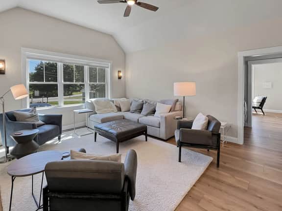 Experience coastal charm at Long Sands: a 3-bedroom York rental, perfect for family vacations!