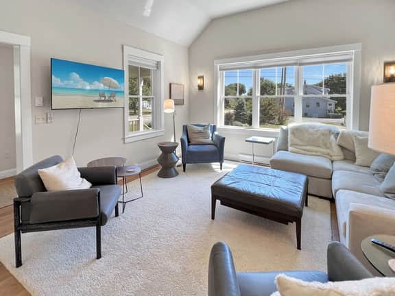 Experience coastal charm at Long Sands: a 3-bedroom York rental, perfect for family vacations!