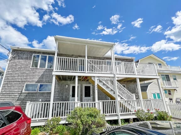 W148 Sandcastle - Wonderful Beachfront/Oceanfront property for a family vacation