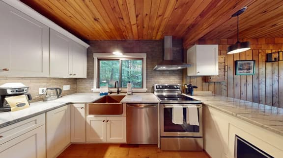 3-Story Chalet on Okemo Mtn, 0.4 mi to Lodge w/ 2 Fireplaces, Game Room, Firepit