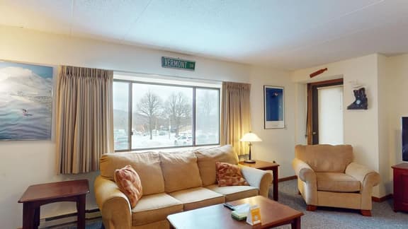 Mountain Green Ski & Golf Resort 1-B01 Across the Street from the Lifts